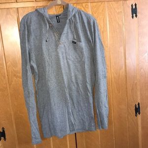 Men’s RVCA hooded shirt
